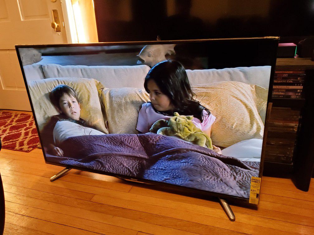 Hisense 55 inch smart tv 4K