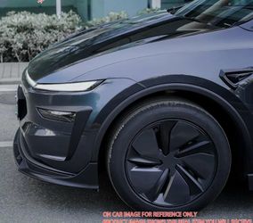 2025-2026 Tesla Model Y Juniper Fog Light Eyelid Trim Gloss Black Frame