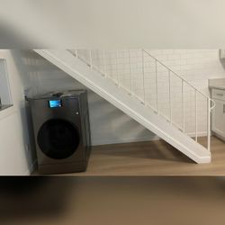 Washer/Dryer Ventless Combo Appliance - Like New - Citrus Heights, CA