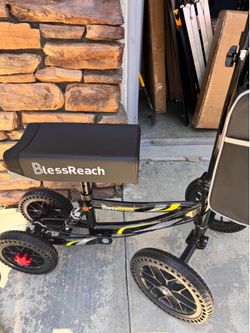 Best Model KNEE SCOOTER XL size rated 350 lbs .brand new. Easier than Crutches.