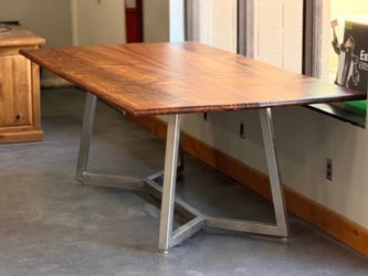 STAINLESS STEEL BASE.