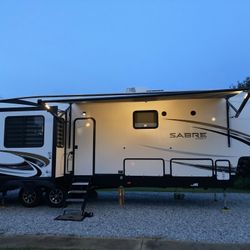 2021 Forest River Sabre 37FBT