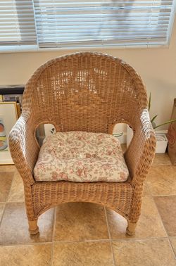 Wicker Chair With cushion