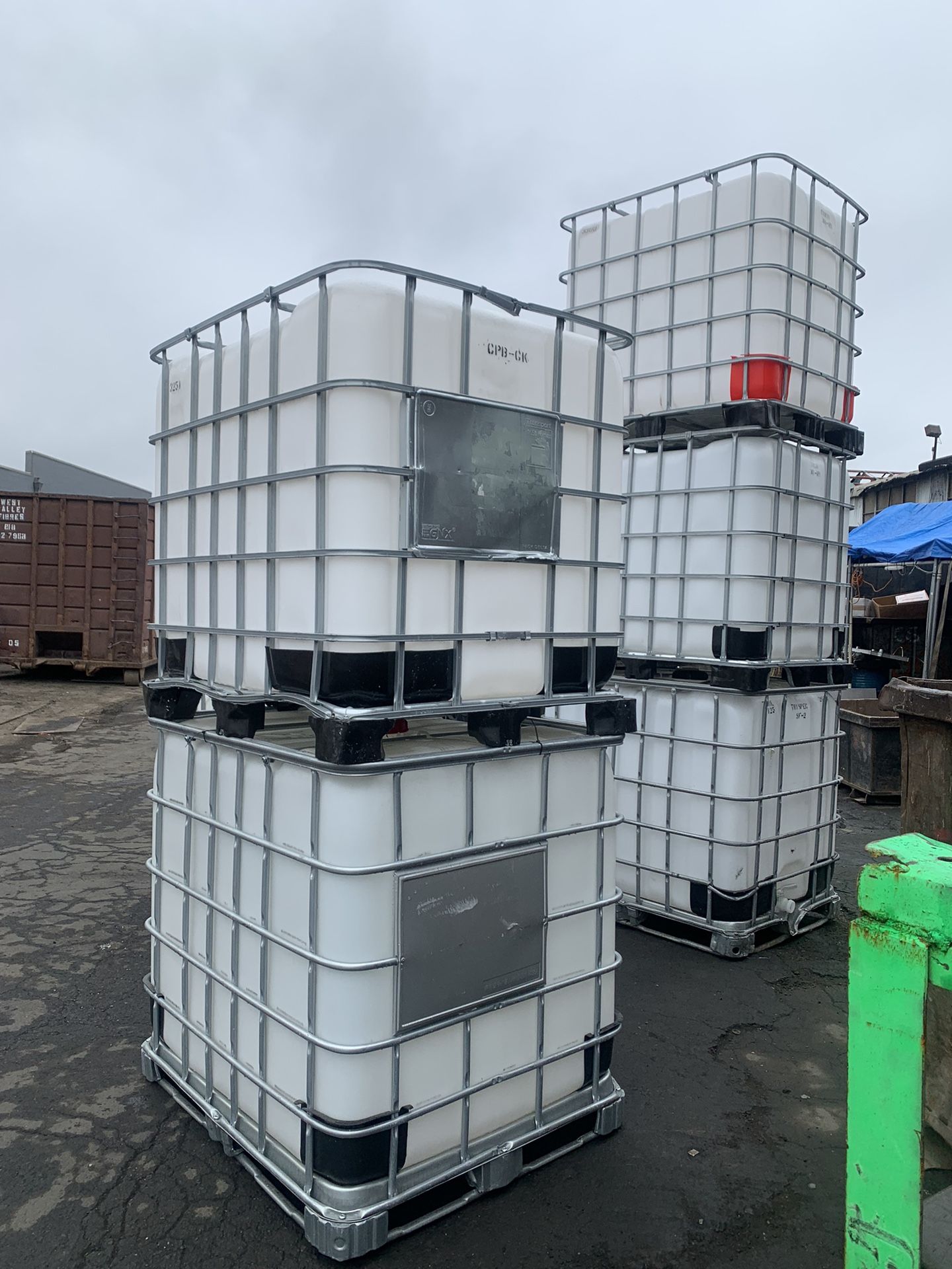 Totes Water Tank Each $75