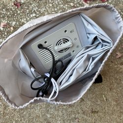 Like New Queen Air Mattress W Plug In