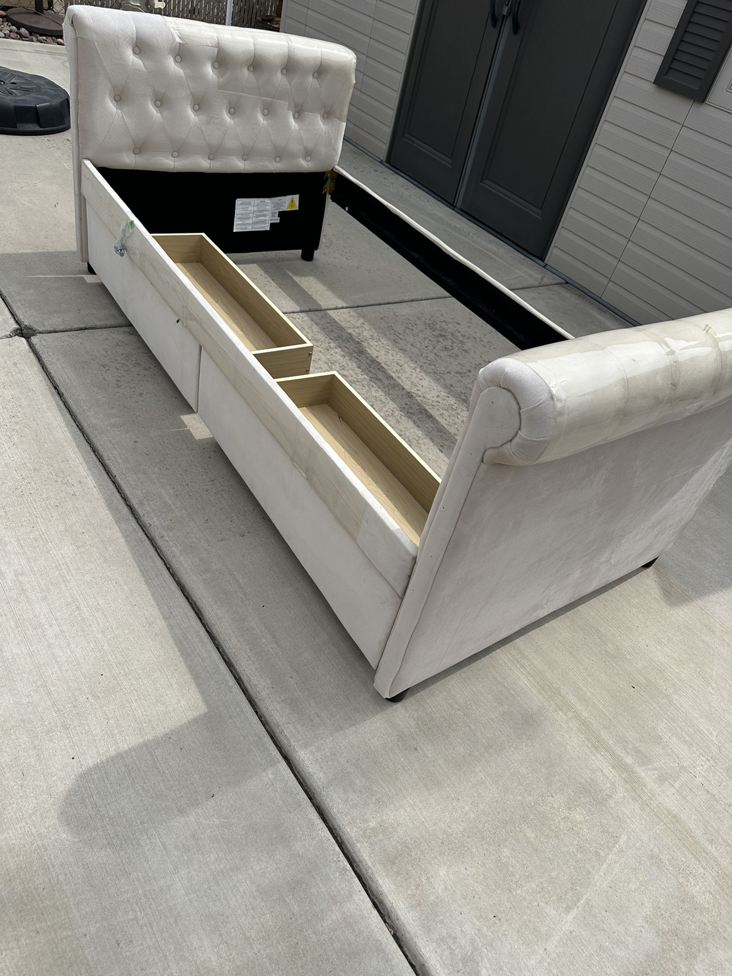 Twin Bed With Storage