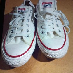 CONVERSE  ALL STARS CLASSIC WHITE SIZE 5.5/7.5
