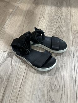 Mia Platform Sandals Size 6 Black/Black