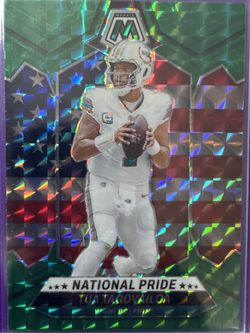 🔥 2024 Panini Mosaic Tua Tagovailoa Green Prizm National Pride Insert 💎 Miami Dolphins 🌟 Rare!