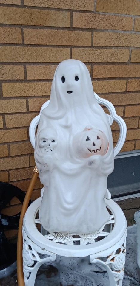 Small Ghost Blowmold