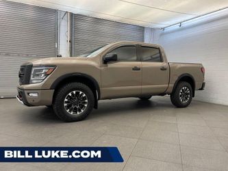 2021 Nissan TITAN