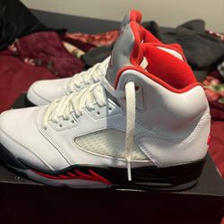Air Jordan 5 Fire Red