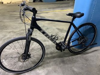 Trek dual sport 1. 16 speed large size lightweight aluminum frame with disc brakes