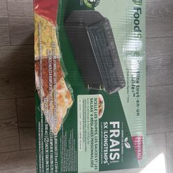 FoodSaver Elite All-in-One Liquid+™ Vacuum Sealer with Bags