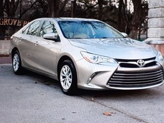 Toyota Camry for Sale – Great Price!