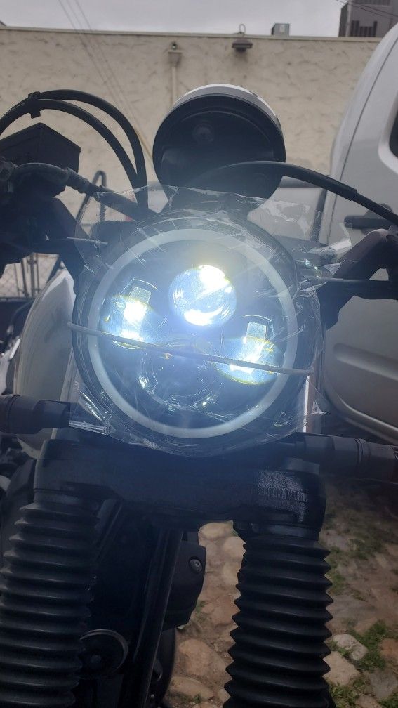 Motorcycle 7" Headlight High And Low Beam H4