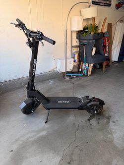 GoTrax G1 Dual motor scooter