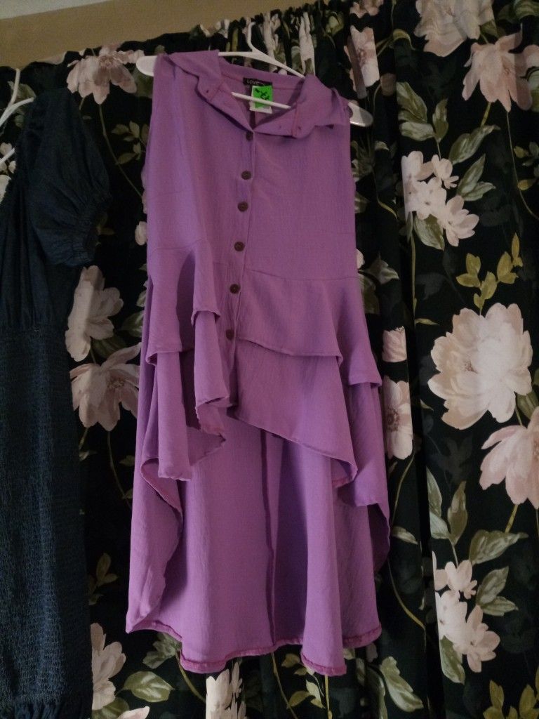 Women's Size 1x Dress And Blouse