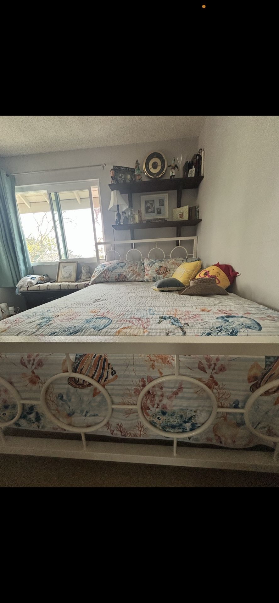 Queen headboard, footboard, and slats
