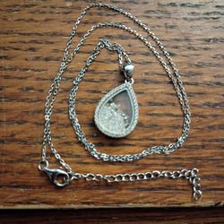 Silver Necklace And Pendant 