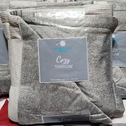 Brand New Gray Cozy Throw Blanket 