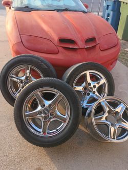 Rines de Pontiac firebird transam