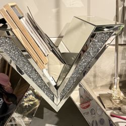 Glamour Dining Table 