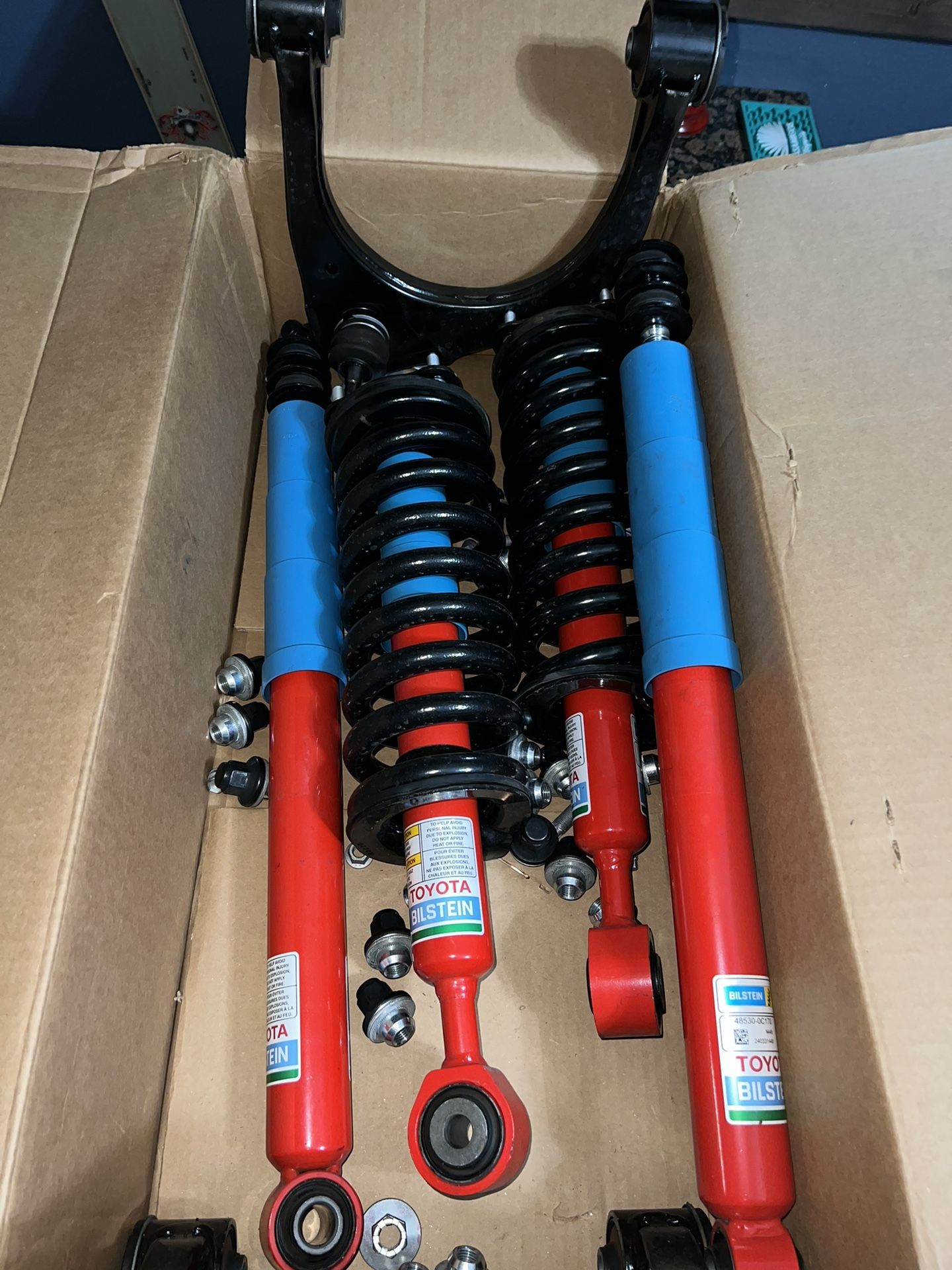 22-24 Tundra TRD Off-road Front And Rear Bilstein Suspension