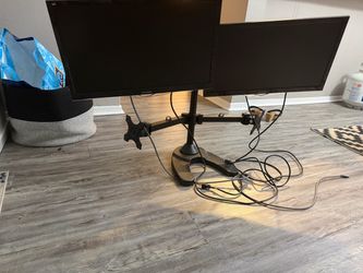 Tv/monitor stand display