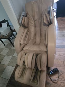 Legacy Full Body Massage Chair