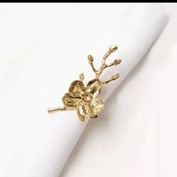 Set Of 4 Gold Napkin Ring Holder with Flower Stainless Steel