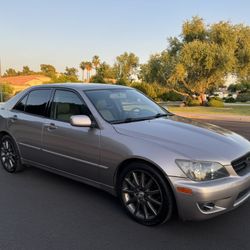 2003 LEXUS IS300 Manual