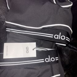 Alo Heart Throb Set Leggings + Bra