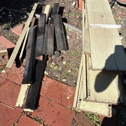 FREE Wood Planks & Boards – Mixed Sizes (Pickup Only)