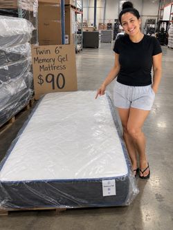 Brand new TWIN memory gel foam mattress for $90