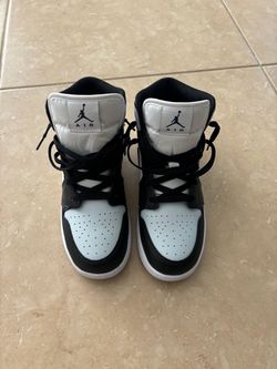 Jordan Sneakers