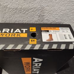 Men Ariat Work boots - Groundbreaker H20 size 10 