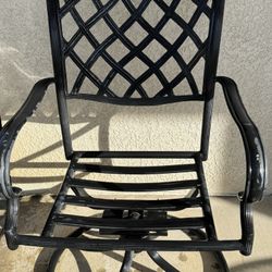 1 Heavy Duty Lawn Chair 🪑 