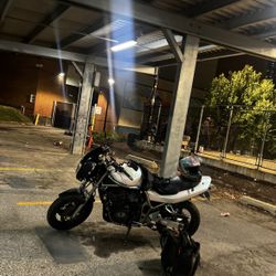 2001 Suzuki Bandit 1200S