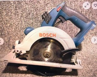 Bosch Cordless Circular Saw Tool w Blade * Can’t power on