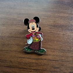 Mickey Mouse Disneyland Hong Kong Trading Pin