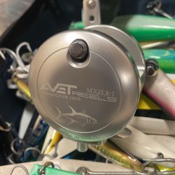 AVET MXJ 5.8:1 Fishing Reel 