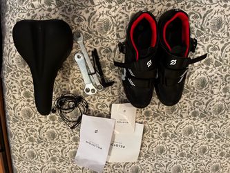 Peloton Cycling Shoes with Accessories Bundle