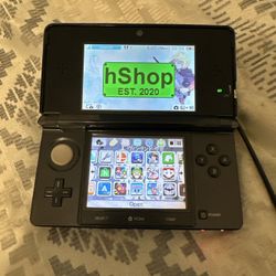 Modded Nintendo 3DS With Game In Black