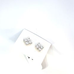 18k White Gold Diamond Earrings 