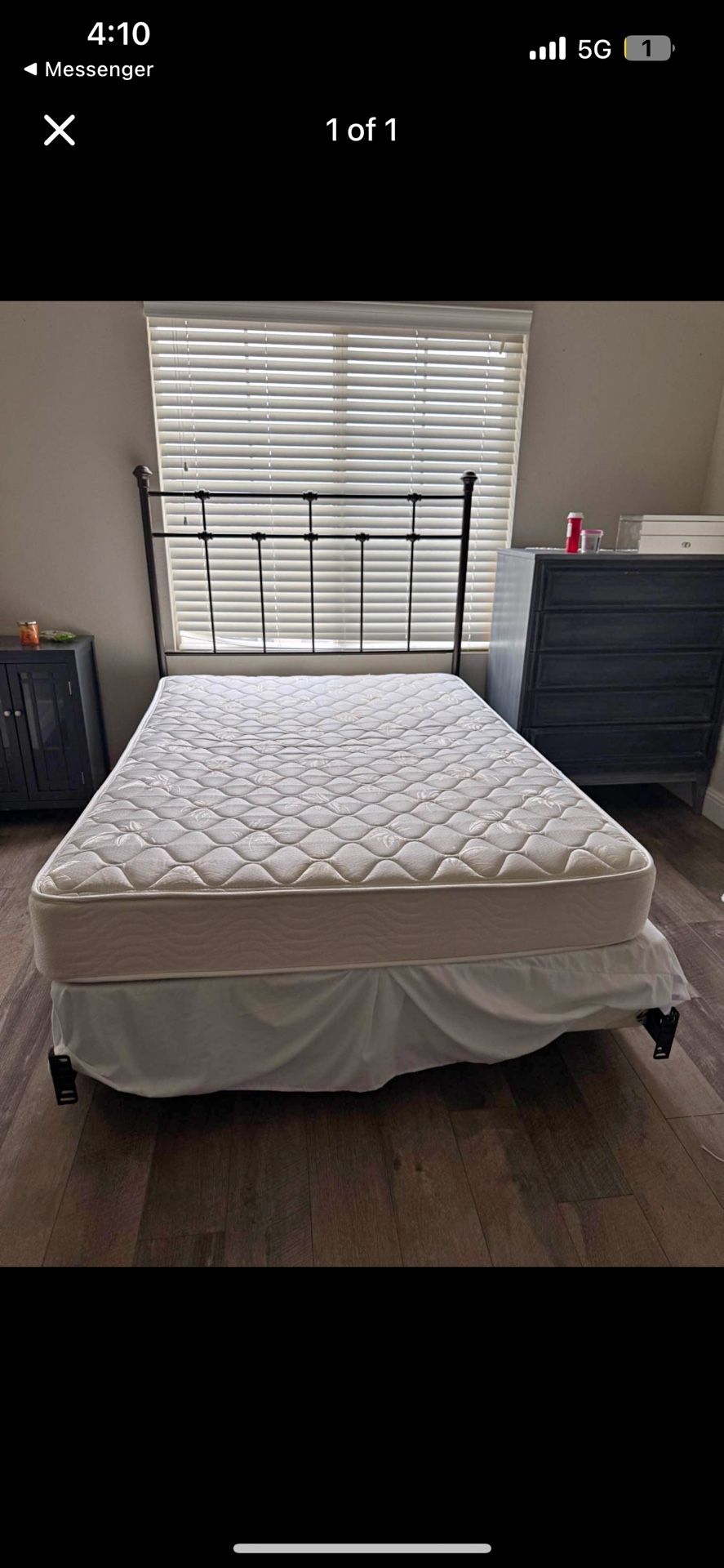 Full Bed / Frame / Box Spring 