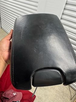 Honda accord 2008 black leather center console armrest lid