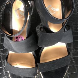 Woman’s Heel Size 5.5