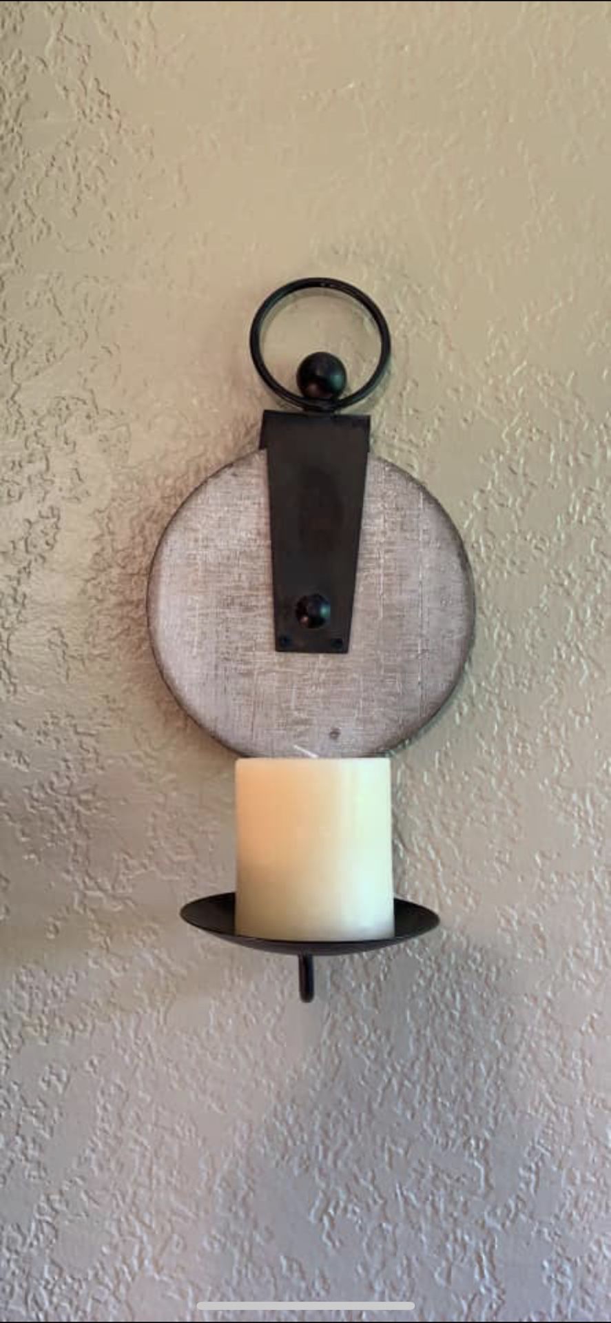 Wall candle holder