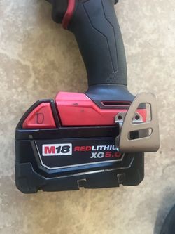 Milwaukee hex impact with battery